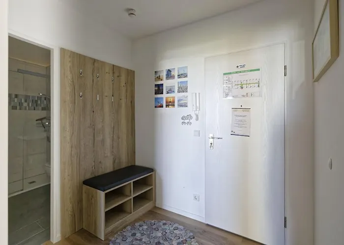 Trafalgar 153 Апартаменты *